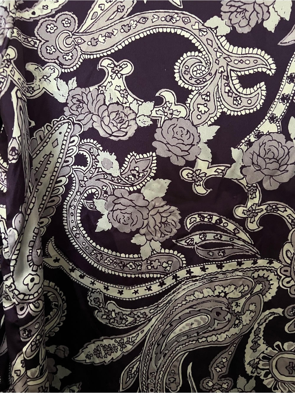 Kim Rogers Pretty Lilac Paisley Satin Button-Front Long Sleeve Night Shirt - Picture 3 of 6